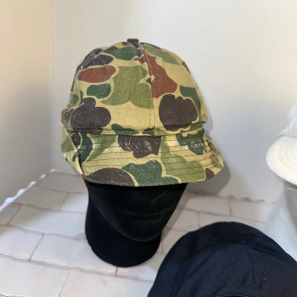Vintage Hat Bundle USS Yorktown CV-10 Raiders Trucker Duck‎ Camo Hunting Cap Lot